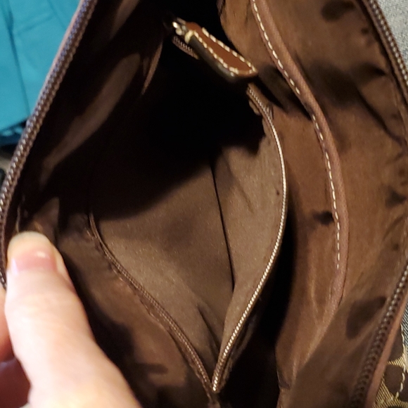 Fossil Purse - Picture 8 of 13